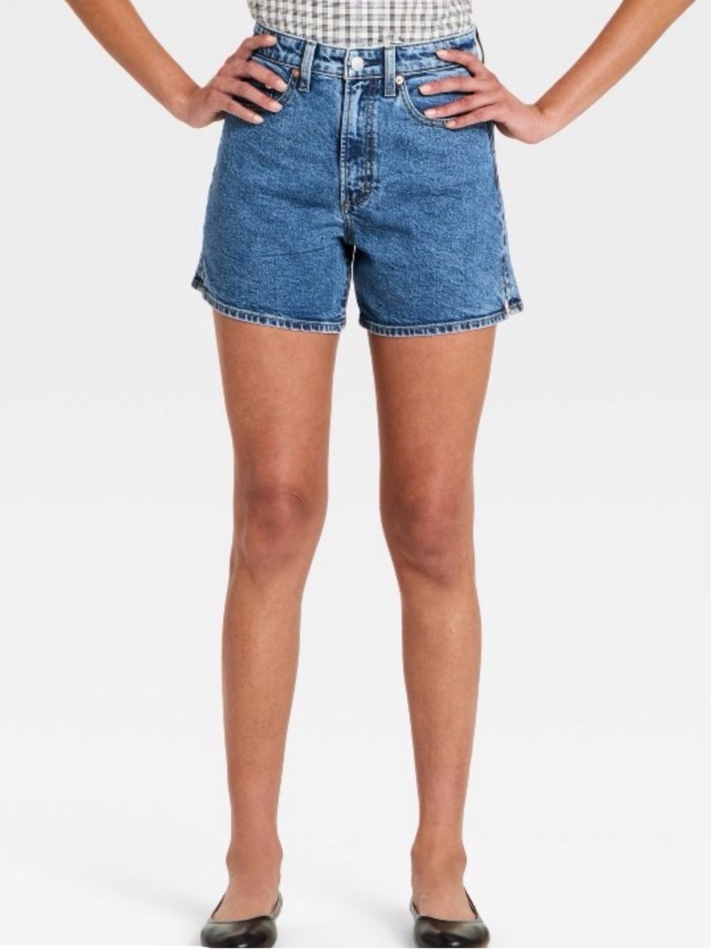 UNIVERSAL THREAD NWT High-Rise A-Line Denim Shorts, Medium Wash, sz 6